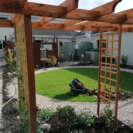 住宿加早餐酒店 Tess's R95k6n1 Is Unsuitable For Children Under 12 Years Old Freshford