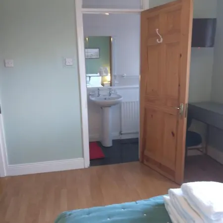 Tess's R95k6n1 Is Unsuitable For Children Under 12 Years Old