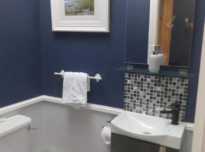 Tess's R95k6n1 Is Unsuitable For Children Under 12 Years Old *