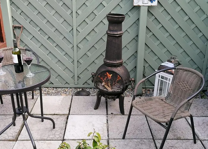 Bed & Breakfast Tess's R95k6n1 Is Unsuitable For Children Under 12 Years Old Freshford